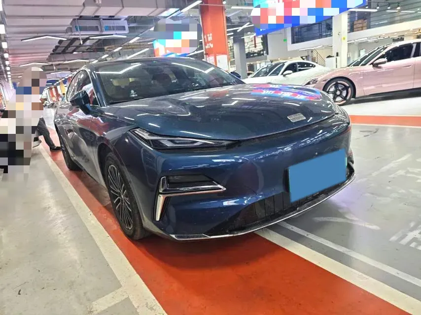 2025 Geely Galaxy Starshine 8 1.5L 112HP L4 1DHT PHEV,autocango,china used car exporter,china ev exporter,chinese used car exporter,chinese used ev exporter