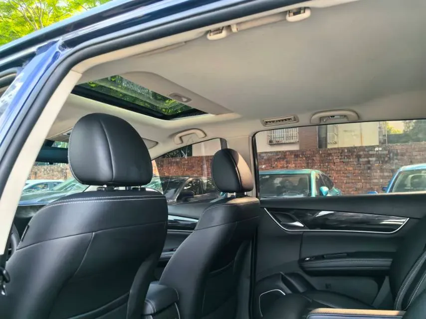 2019 BYD Song MAX 1.5T 154HP L4 6MT,autocango,china used car exporter,china ev exporter,chinese used car exporter,chinese used ev exporter