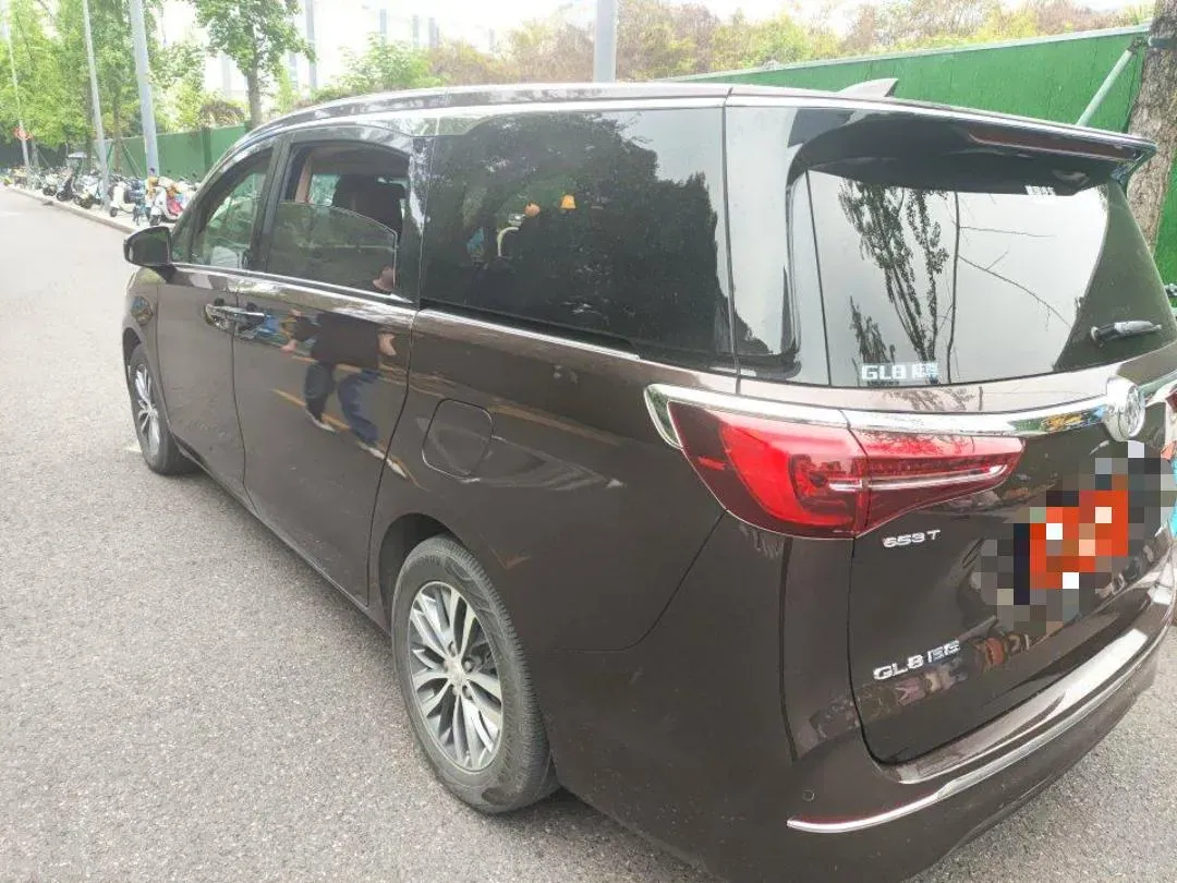 2021 Buick GL8 2.0T 237HP L4 9AT,autocango,china used car exporter,china ev exporter,chinese used car exporter,chinese used ev exporter