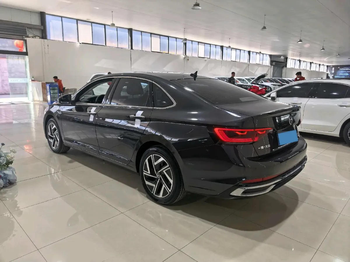 2023 Volkswagen Sagitar 1.2T 116HP L4 7DCT,autocango,china used car exporter,china ev exporter,chinese used car exporter,chinese used ev exporter