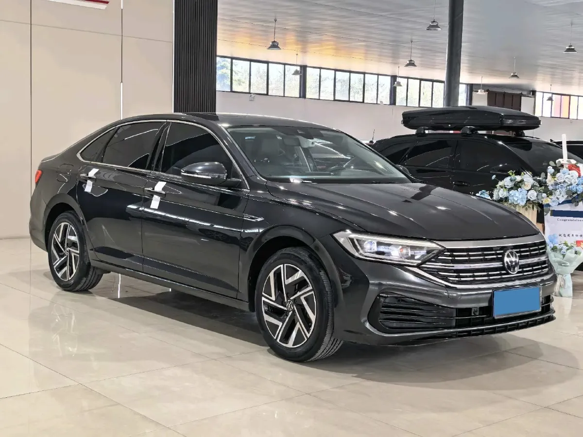 2023 Volkswagen Sagitar 1.2T 116HP L4 7DCT,autocango,china used car exporter,china ev exporter,chinese used car exporter,chinese used ev exporter