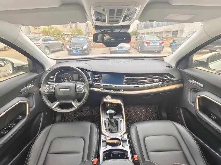2019 Haval H6 1.5T 169HP L4 7DCT,autocango,china used car exporter,china ev exporter,chinese used car exporter,chinese used ev exporter
