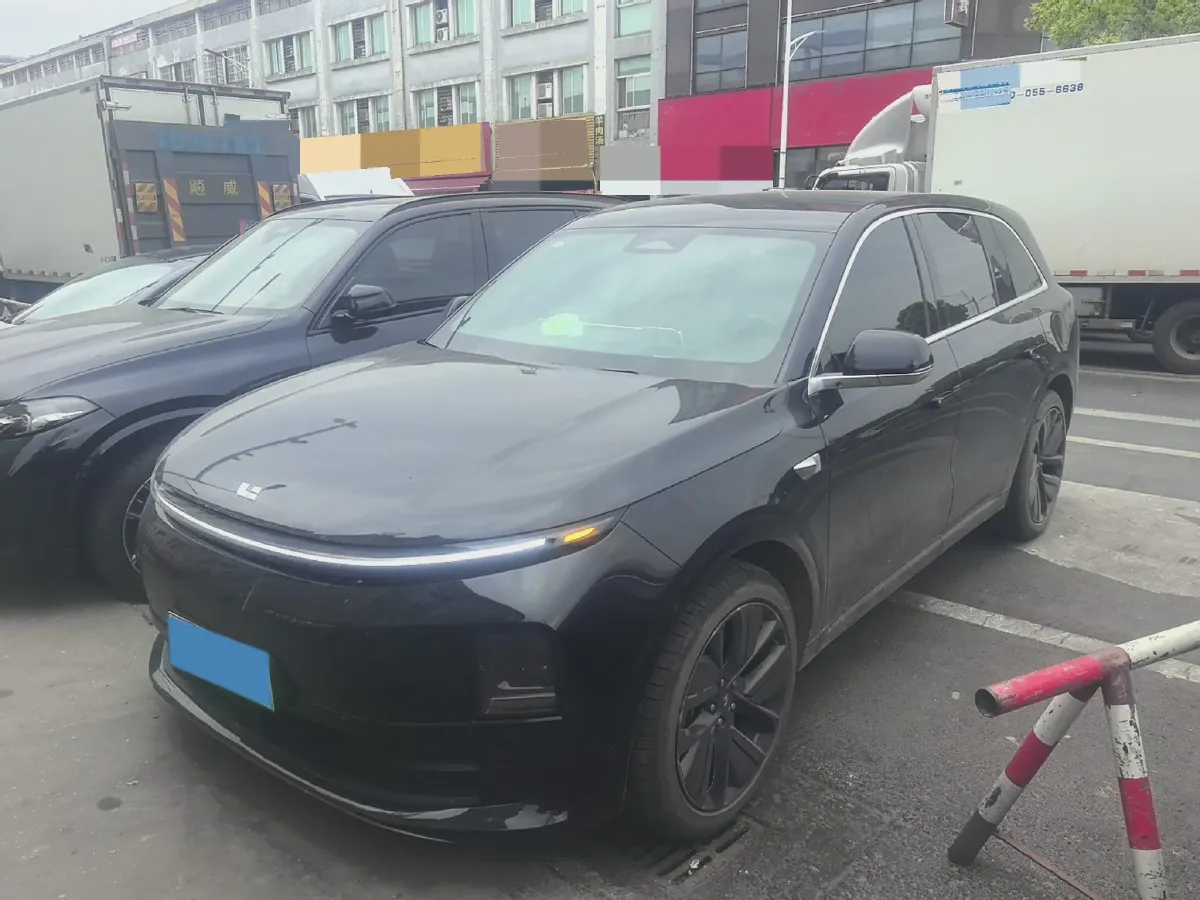 2024 Li L6 Range Extended 154HP L4 REEV 36.8KWH,autocango,china used car exporter,china ev exporter,chinese used car exporter,chinese used ev exporter