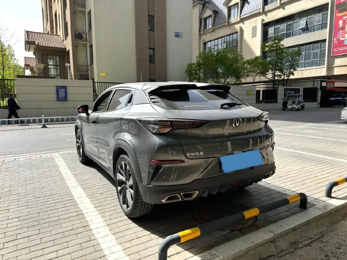 2020 ChangAn UNI-T 1.5T 180HP L4 7DCT,autocango,china used car exporter,china ev exporter,chinese used car exporter,chinese used ev exporter