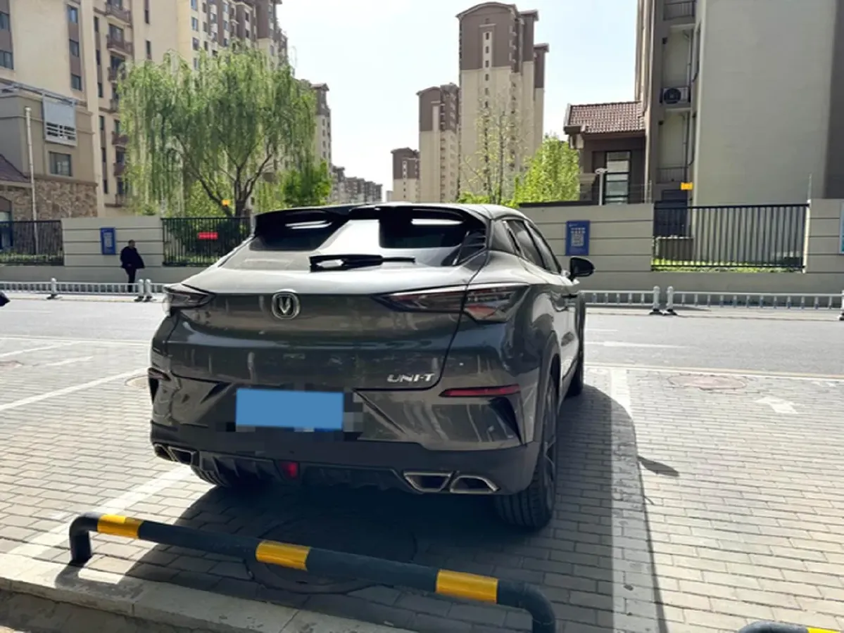 2020 ChangAn UNI-T 1.5T 180HP L4 7DCT,autocango,china used car exporter,china ev exporter,chinese used car exporter,chinese used ev exporter