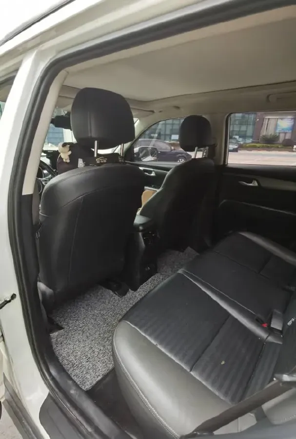 2018 Kia Sportage R 2.0L 160HP L4 6AT,autocango,china used car exporter,china ev exporter,chinese used car exporter,chinese used ev exporter