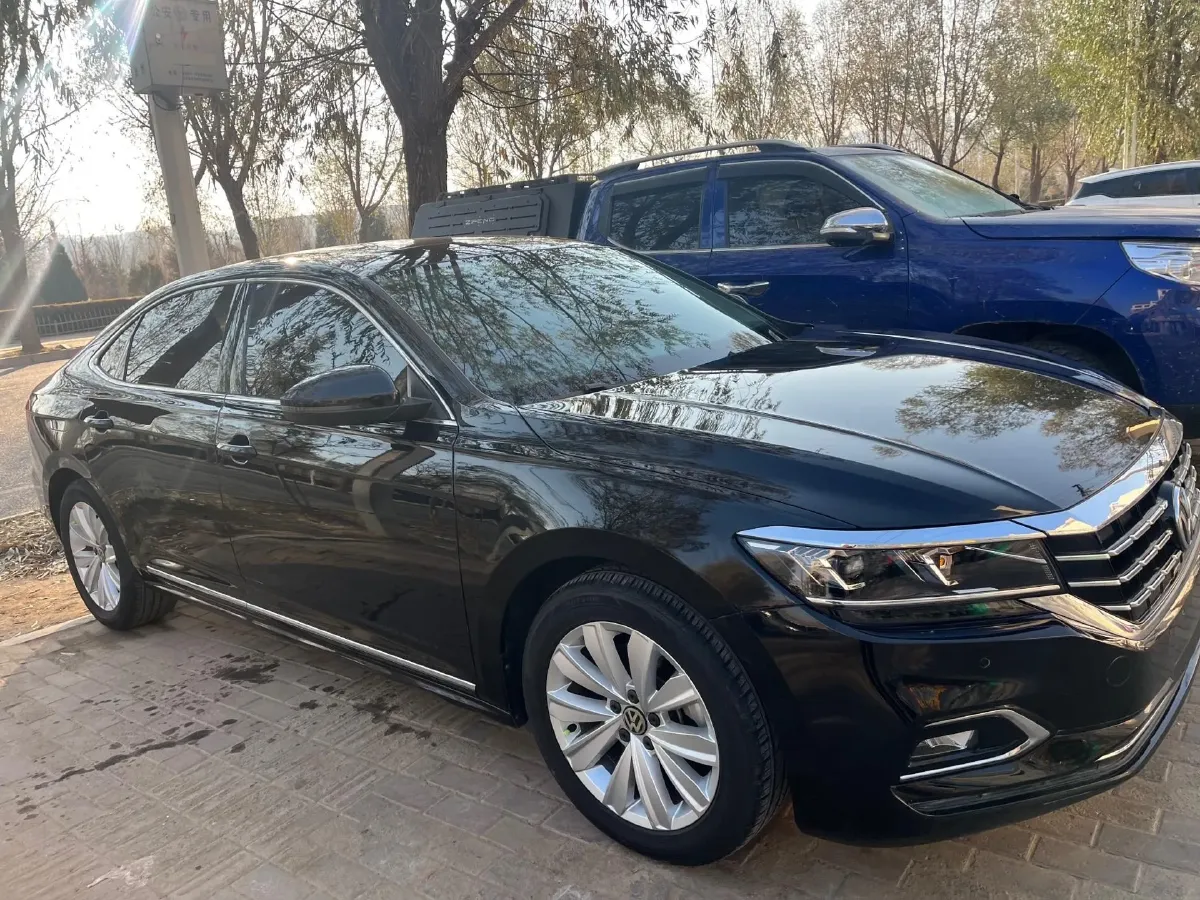 2019 Volvo V40 1.5T 152HP L4 6AT,autocango,china used car exporter,china ev exporter,chinese used car exporter,chinese used ev exporter