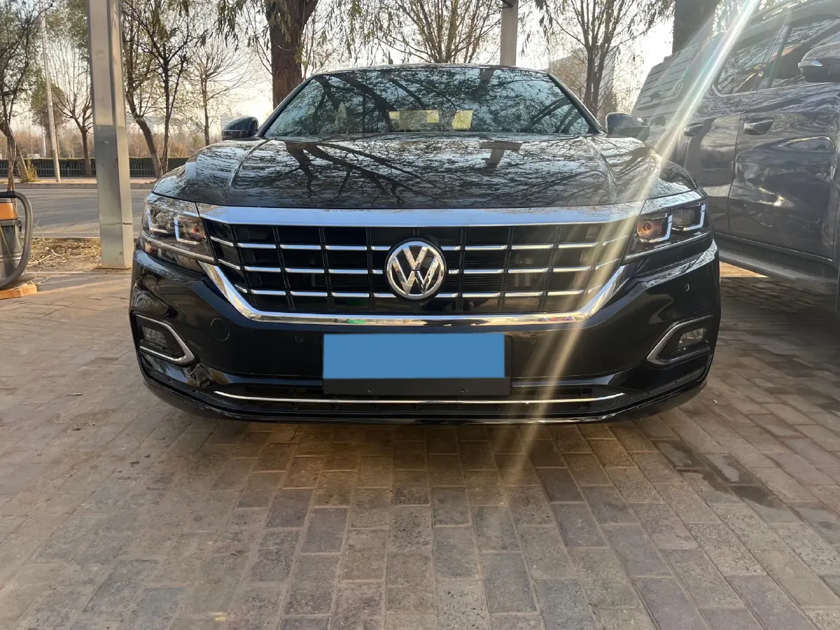 2019 Volvo V40 1.5T 152HP L4 6AT,autocango,china used car exporter,china ev exporter,chinese used car exporter,chinese used ev exporter