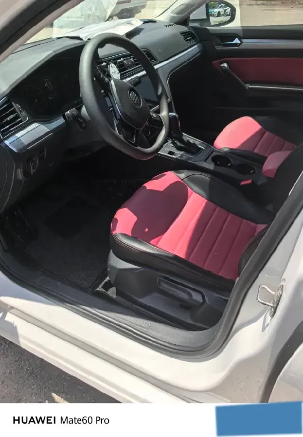 2019 Volkswagen T-Cross 1.4T 150HP L4 7DCT,autocango,china used car exporter,china ev exporter,chinese used car exporter,chinese used ev exporter