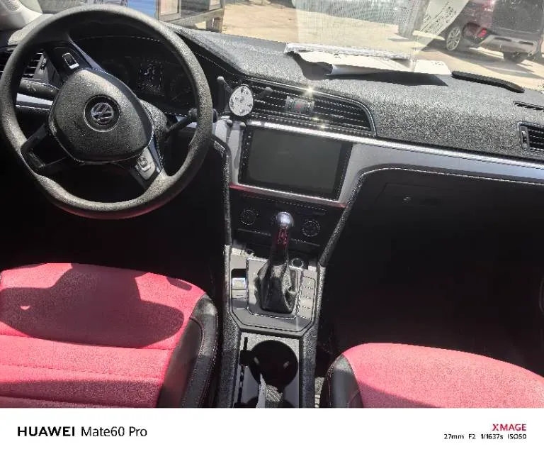 2019 Volkswagen T-Cross 1.4T 150HP L4 7DCT,autocango,china used car exporter,china ev exporter,chinese used car exporter,chinese used ev exporter