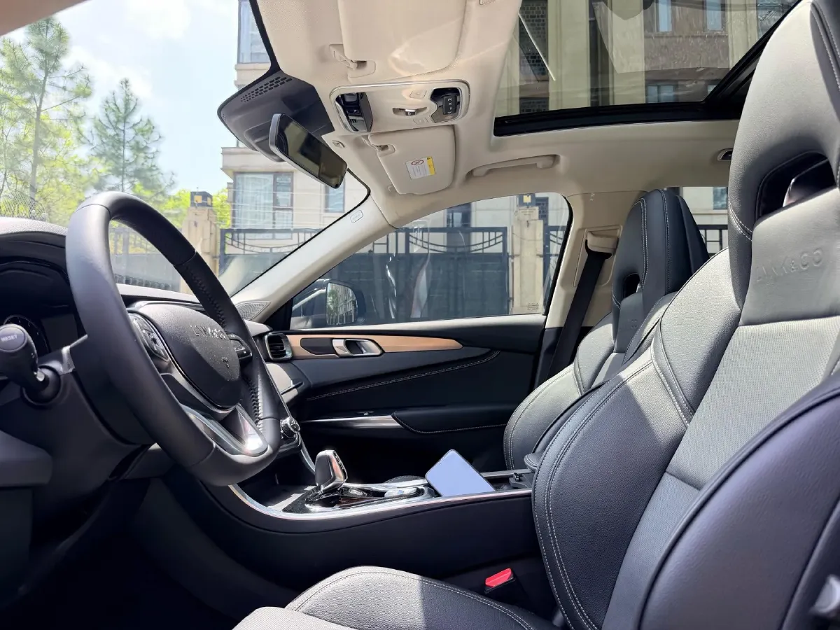 2019 LYNK&CO 01 2.0T 190HP L4 6AT,autocango,china used car exporter,china ev exporter,chinese used car exporter,chinese used ev exporter