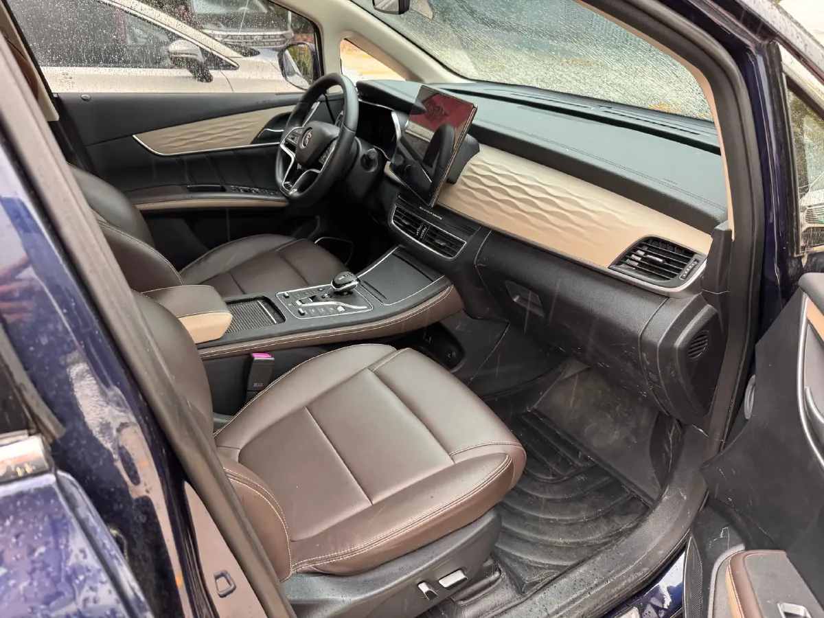 2022 Skyworth HT-i 1.5L 110HP L4 E-CVT PHEV 21.68KWH,autocango,china used car exporter,china ev exporter,chinese used car exporter,chinese used ev exporter