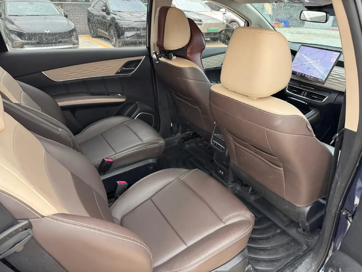 2022 Skyworth HT-i 1.5L 110HP L4 E-CVT PHEV 21.68KWH,autocango,china used car exporter,china ev exporter,chinese used car exporter,chinese used ev exporter