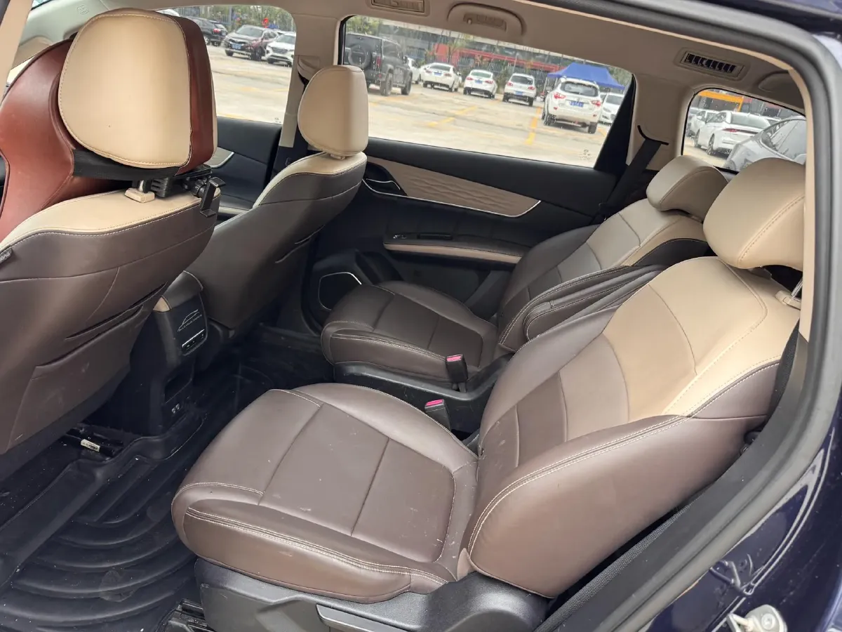 2022 Skyworth HT-i 1.5L 110HP L4 E-CVT PHEV 21.68KWH,autocango,china used car exporter,china ev exporter,chinese used car exporter,chinese used ev exporter