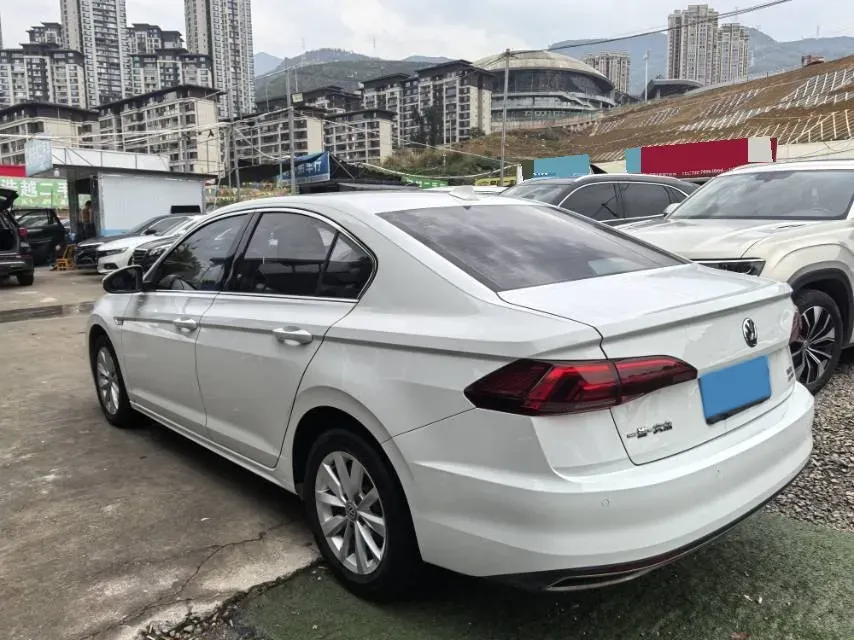 2019 HuangHai WeiLong 2.4T 218HP L4 6AT,autocango,china used car exporter,china ev exporter,chinese used car exporter,chinese used ev exporter
