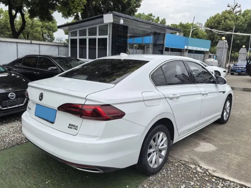 2019 HuangHai WeiLong 2.4T 218HP L4 6AT,autocango,china used car exporter,china ev exporter,chinese used car exporter,chinese used ev exporter