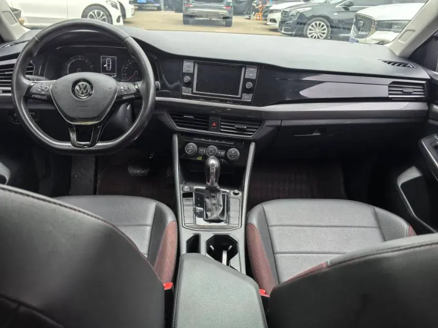 2019 HuangHai WeiLong 2.4T 218HP L4 6AT,autocango,china used car exporter,china ev exporter,chinese used car exporter,chinese used ev exporter