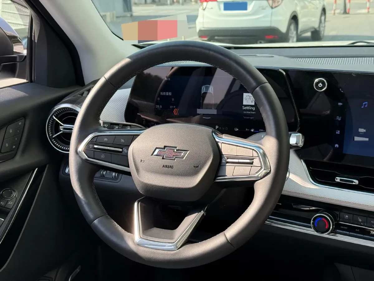 2024 Chevrolet EquinoxPlus 1.5T 180HP L4 2DHT PHEV 24.4KWH,autocango,china used car exporter,china ev exporter,chinese used car exporter,chinese used ev exporter