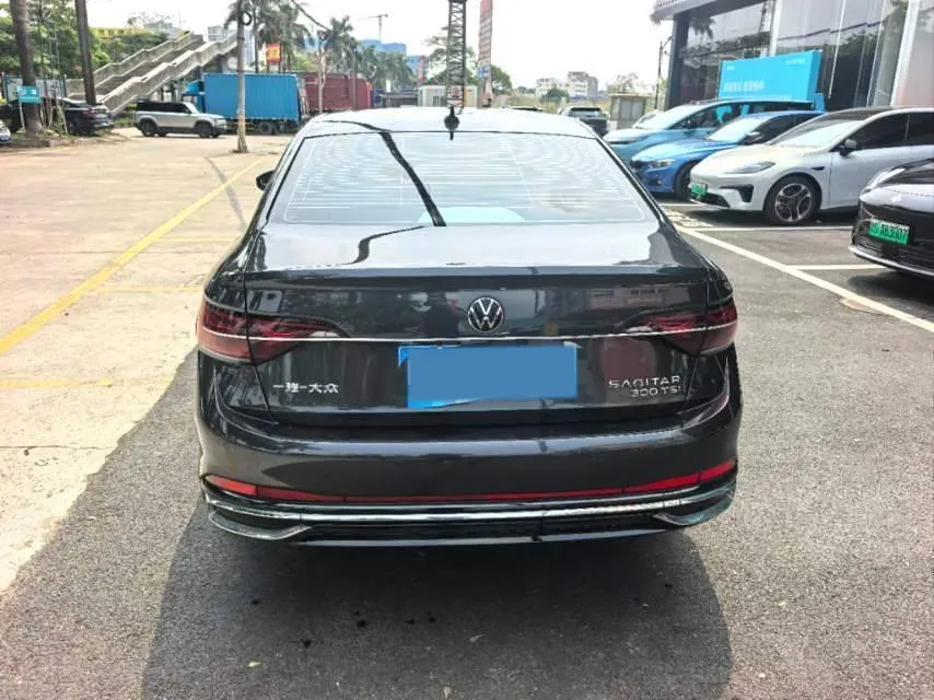 2023 Volkswagen Sagitar 1.5T 160HP L4 7DCT,autocango,china used car exporter,china ev exporter,chinese used car exporter,chinese used ev exporter