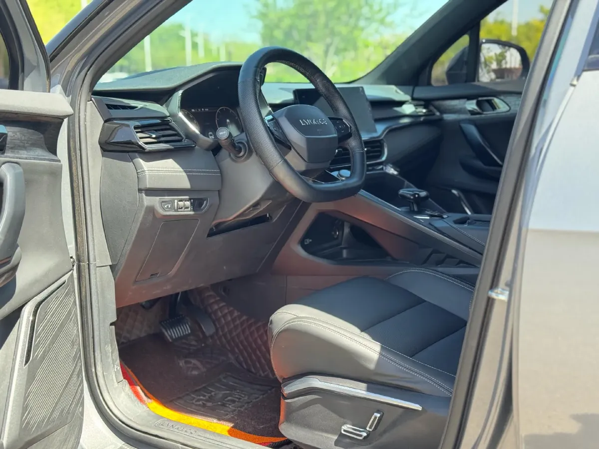 2020 LYNK&CO 06 1.5T 177HP L3 7DCT,autocango,china used car exporter,china ev exporter,chinese used car exporter,chinese used ev exporter