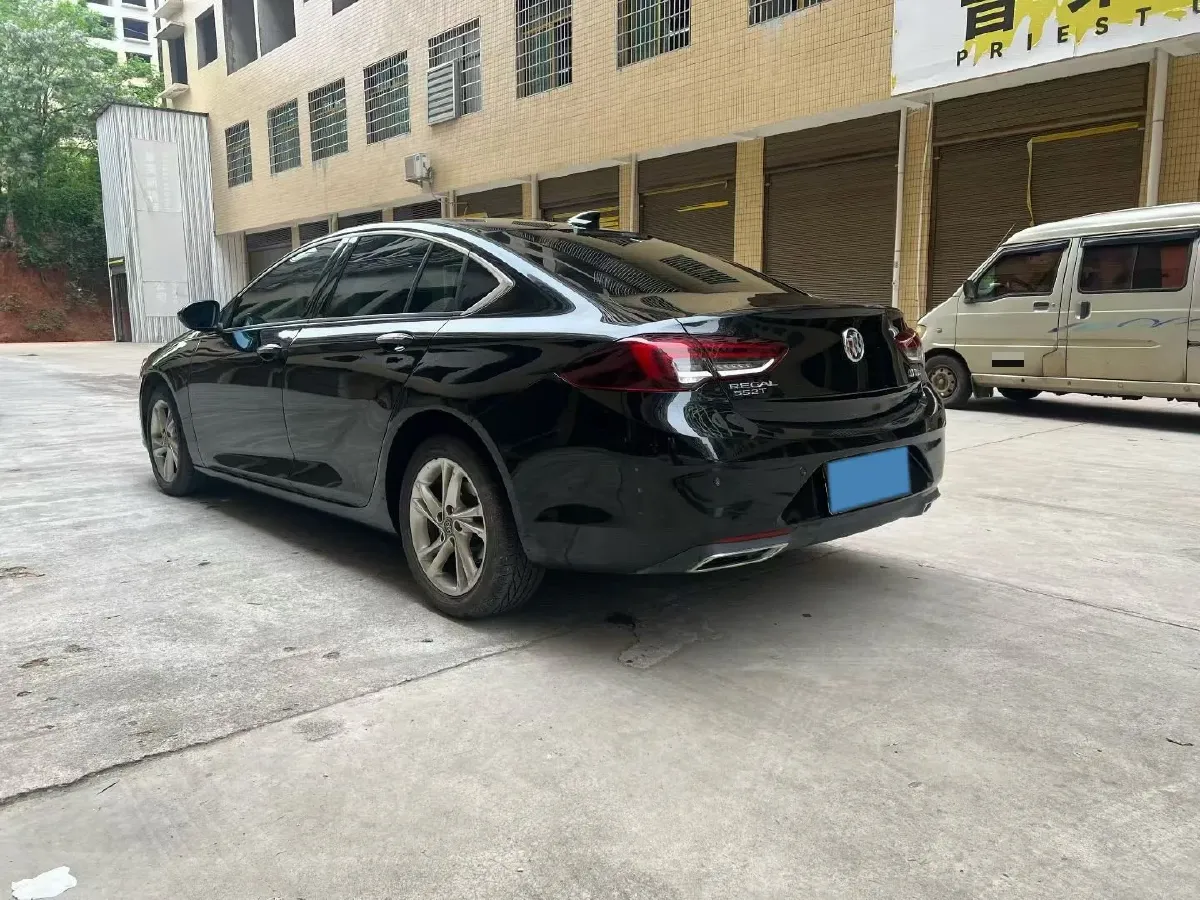 2020 Buick Regal 1.5T 169HP L4 9AT,autocango,china used car exporter,china ev exporter,chinese used car exporter,chinese used ev exporter