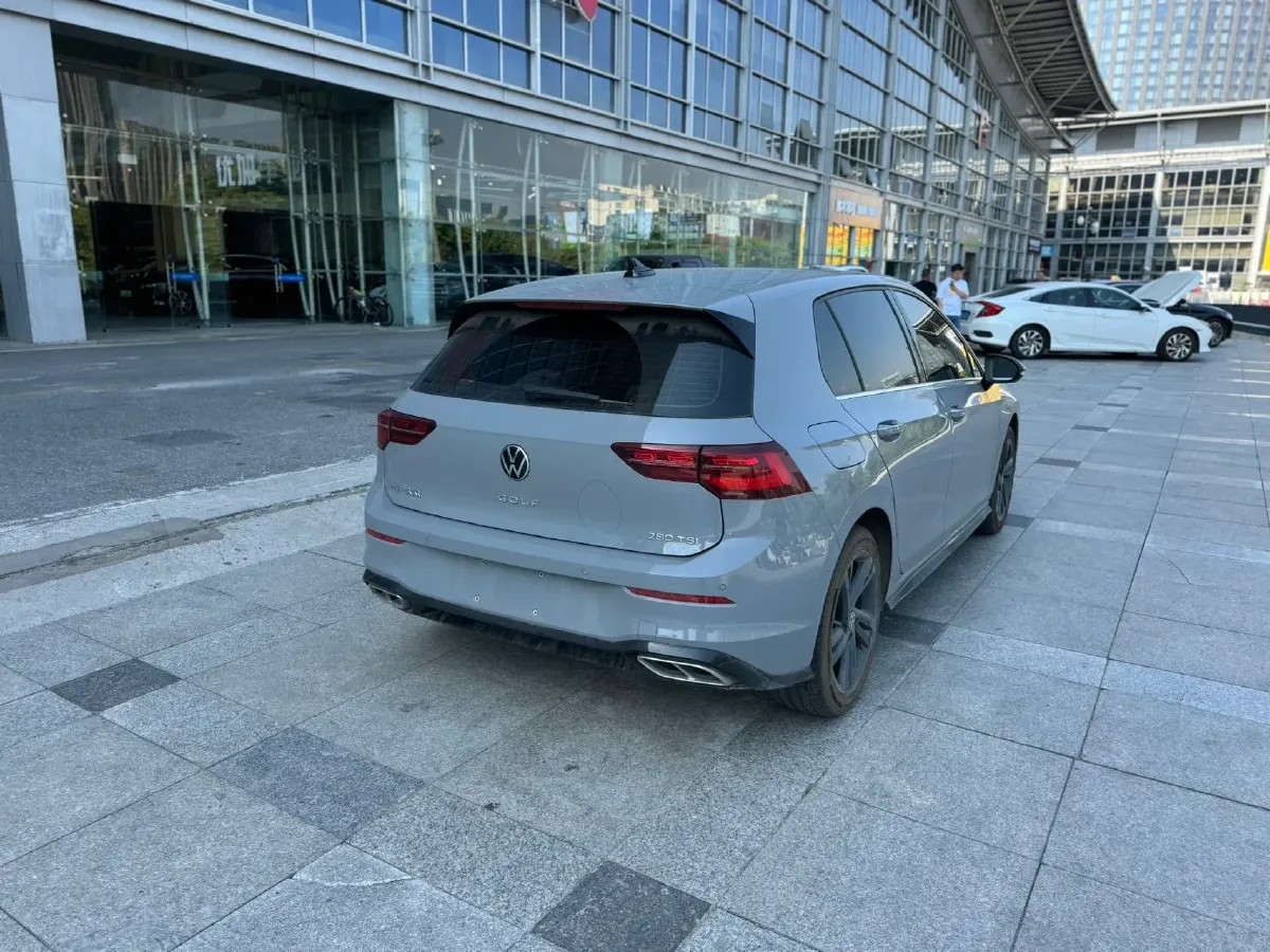 2023 Volkswagen Golf 1.4T 150HP L4 7DCT,autocango,china used car exporter,china ev exporter,chinese used car exporter,chinese used ev exporter