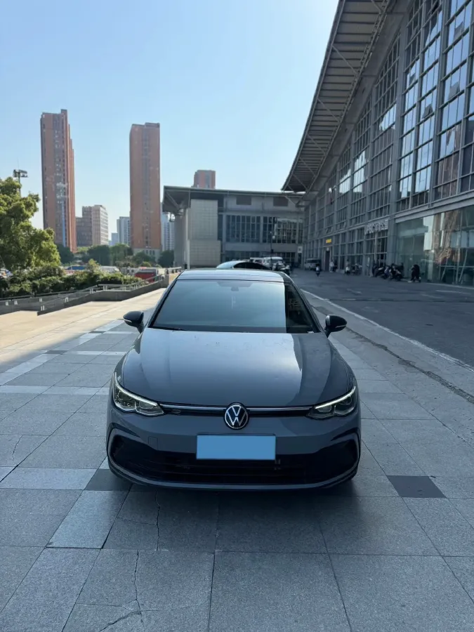 2023 Volkswagen Golf 1.4T 150HP L4 7DCT,autocango,china used car exporter,china ev exporter,chinese used car exporter,chinese used ev exporter