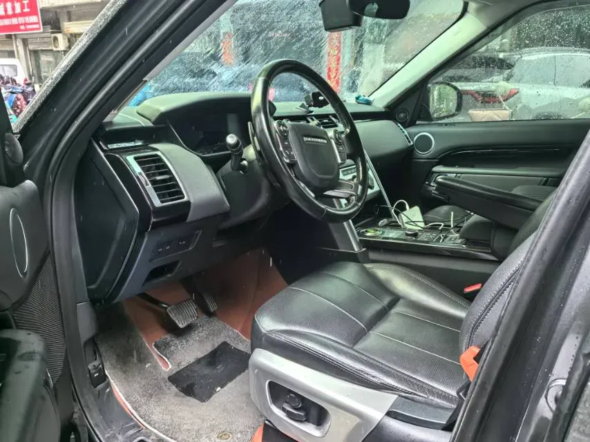 2018 Land Rover Discovery 3.0T 340HP V6 8AT,autocango,china used car exporter,china ev exporter,chinese used car exporter,chinese used ev exporter