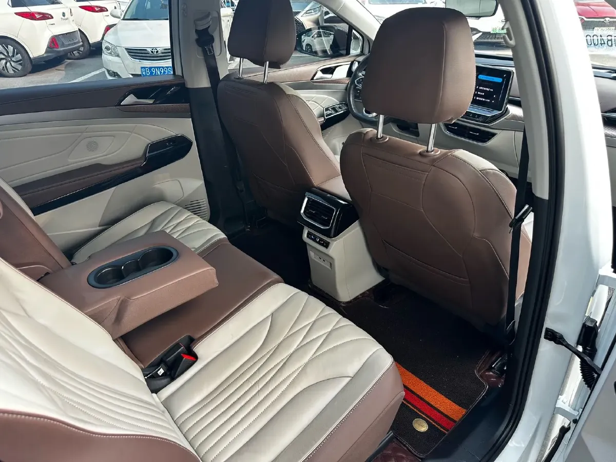 2023 Volkswagen ID.6 X BEV 83.4KWH,autocango,china used car exporter,china ev exporter,chinese used car exporter,chinese used ev exporter