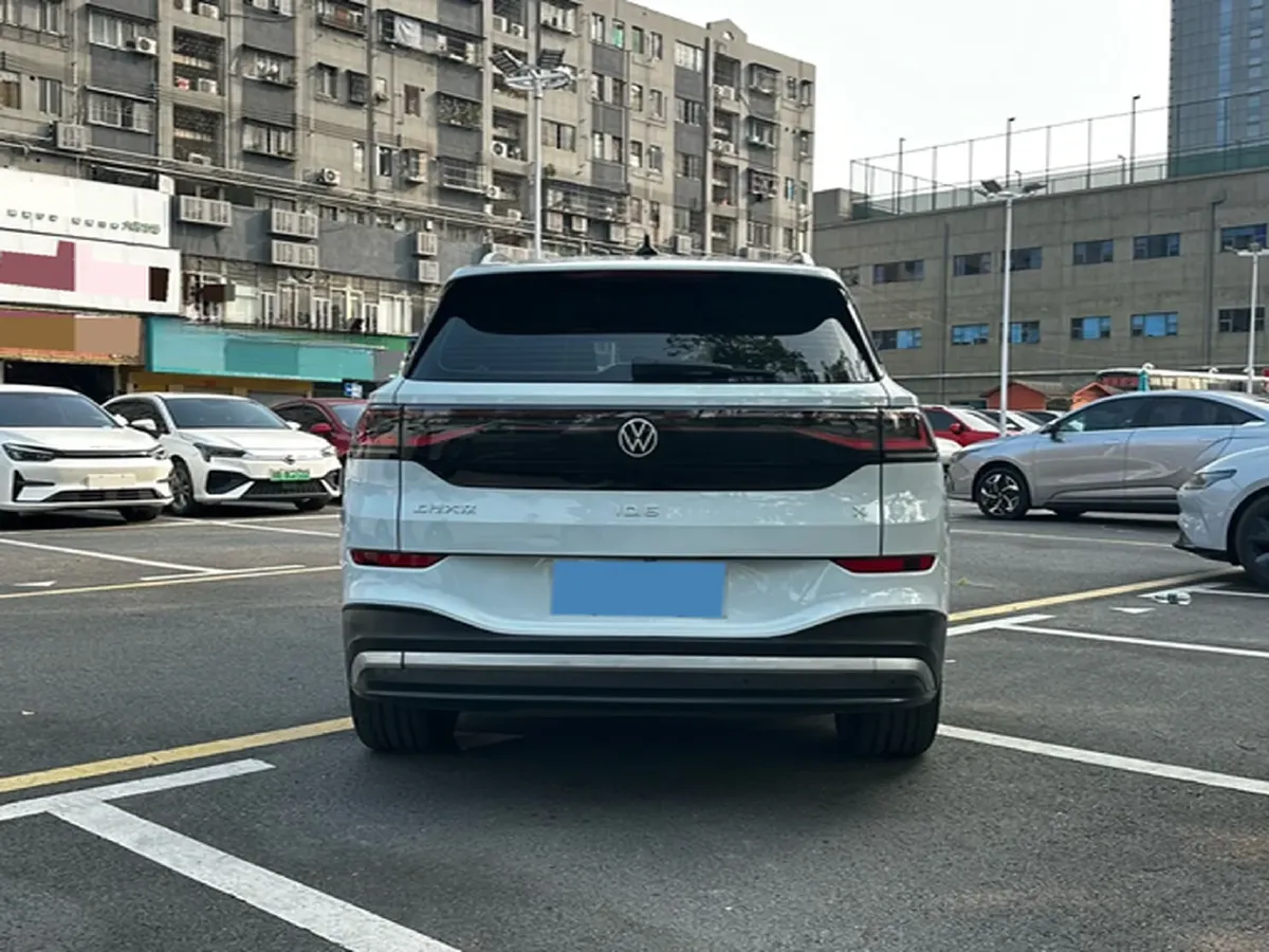 2023 Volkswagen ID.6 X BEV 83.4KWH,autocango,china used car exporter,china ev exporter,chinese used car exporter,chinese used ev exporter