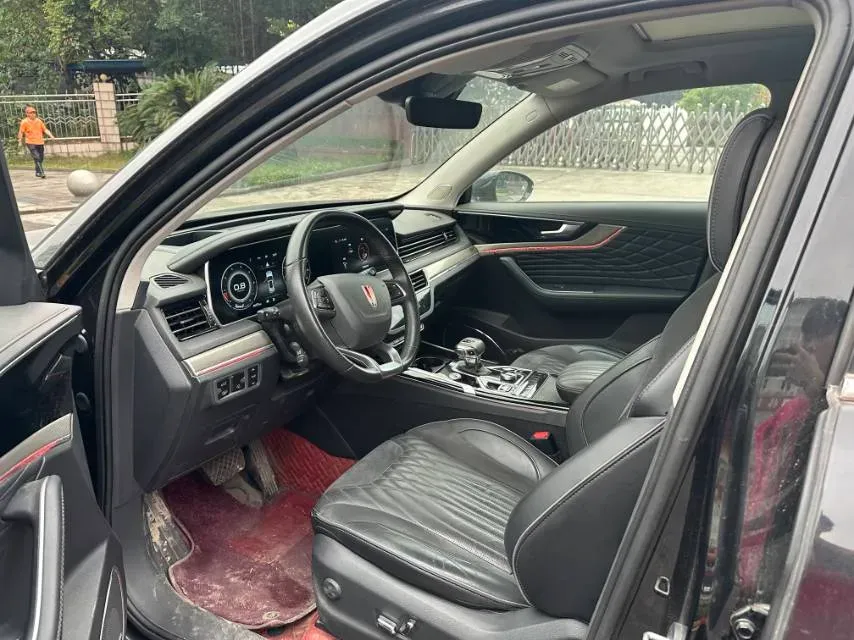 2022 HongQi HS5 2.0T 224HP L4 6AT,autocango,china used car exporter,china ev exporter,chinese used car exporter,chinese used ev exporter