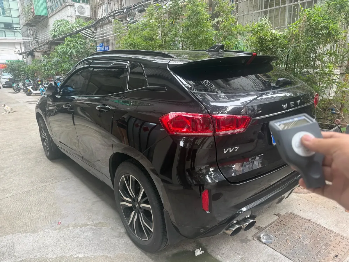 2017 WEY VV7 2.0T 234HP L4 7DCT,autocango,china used car exporter,china ev exporter,chinese used car exporter,chinese used ev exporter