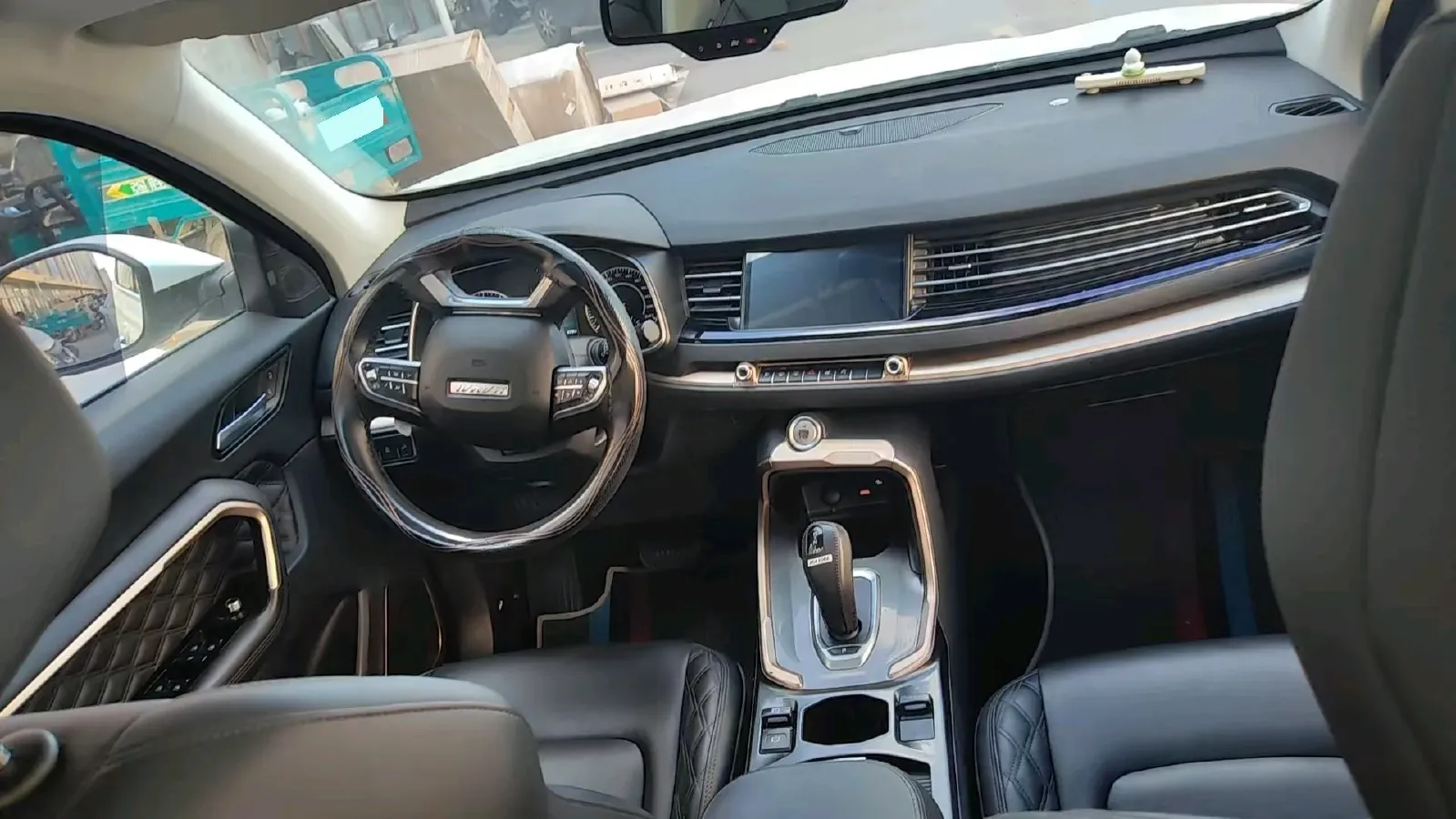 2020 Haval H6 1.5T 169HP L4 7DCT,autocango,china used car exporter,china ev exporter,chinese used car exporter,chinese used ev exporter