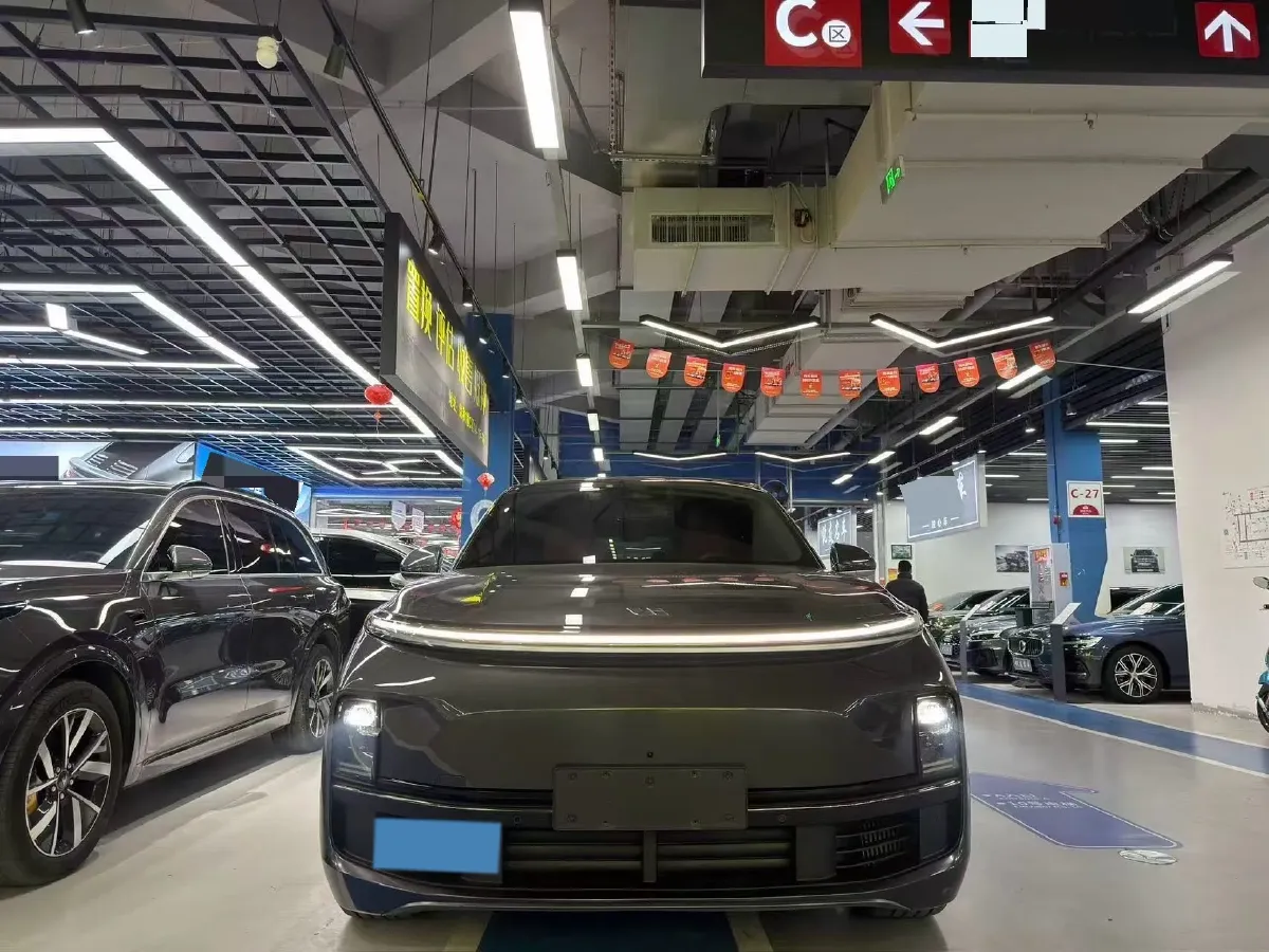2023 Li L7 Range Extended 154HP REEV 40.9KWH,autocango,china used car exporter,china ev exporter,chinese used car exporter,chinese used ev exporter