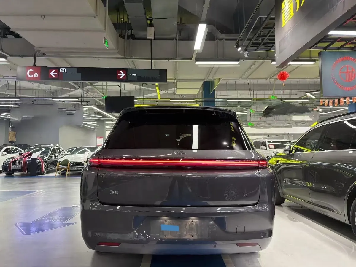 2023 Li L7 Range Extended 154HP REEV 40.9KWH,autocango,china used car exporter,china ev exporter,chinese used car exporter,chinese used ev exporter