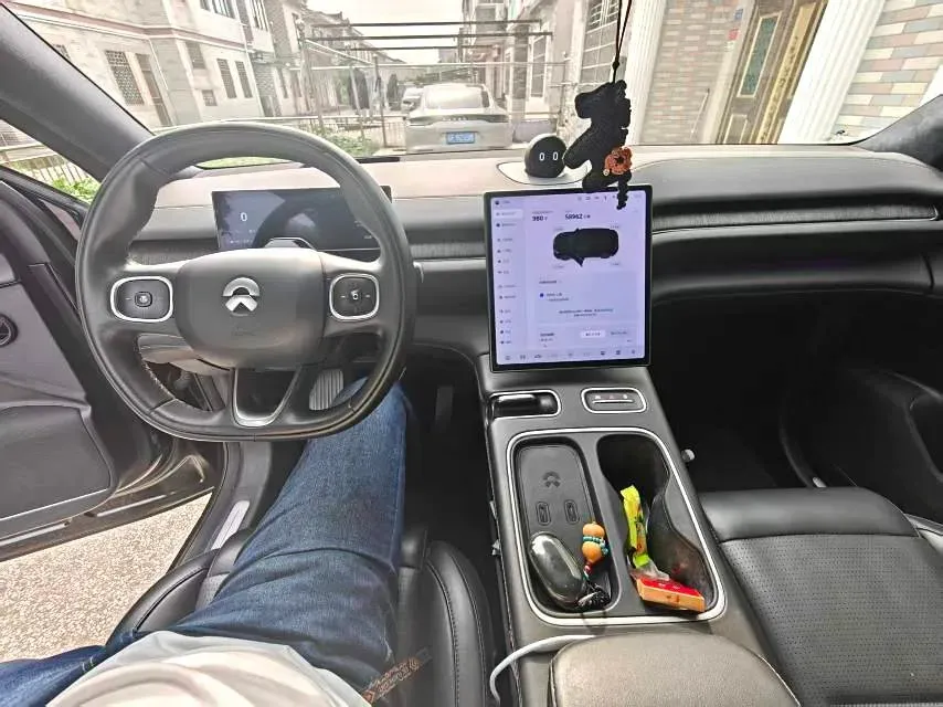 2023 NIO ES6 BEV 75KWH,autocango,china used car exporter,china ev exporter,chinese used car exporter,chinese used ev exporter