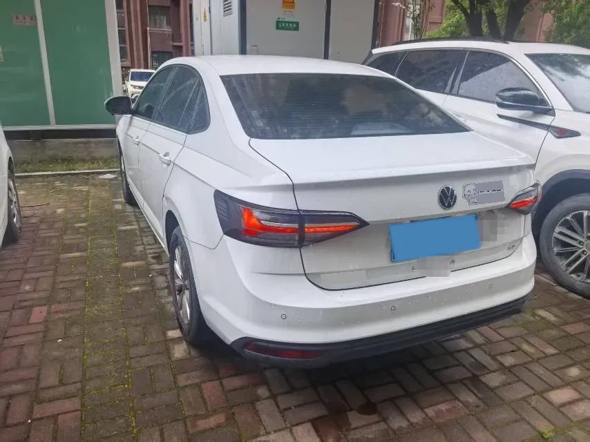 2025 Volkswagen Lavida 1.5L 110HP L4 6AT,autocango,china used car exporter,china ev exporter,chinese used car exporter,chinese used ev exporter