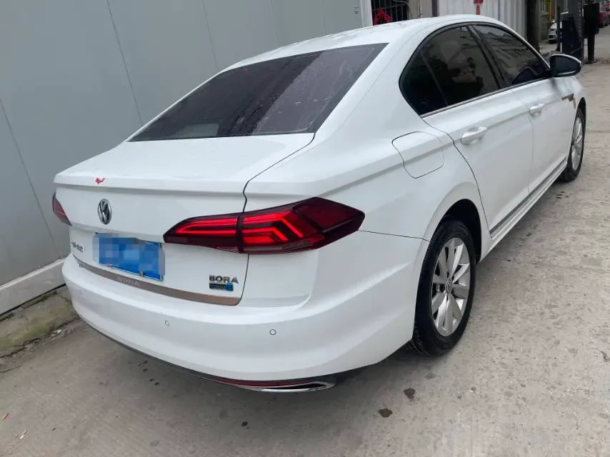 2019 Bestune T77 1.2T 143HP L4 7DCT,autocango,china used car exporter,china ev exporter,chinese used car exporter,chinese used ev exporter