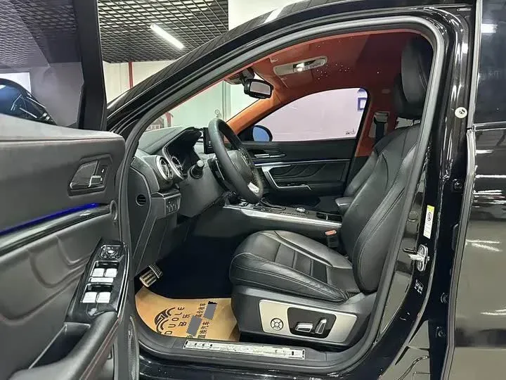 2017 WEY VV5 2.0T 197HP L4 7DCT,autocango,china used car exporter,china ev exporter,chinese used car exporter,chinese used ev exporter