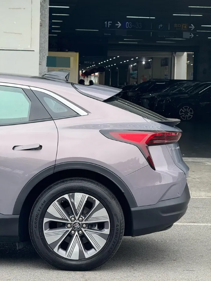 2023 Roewe F7 BEV 64KWH,autocango,china used car exporter,china ev exporter,chinese used car exporter,chinese used ev exporter