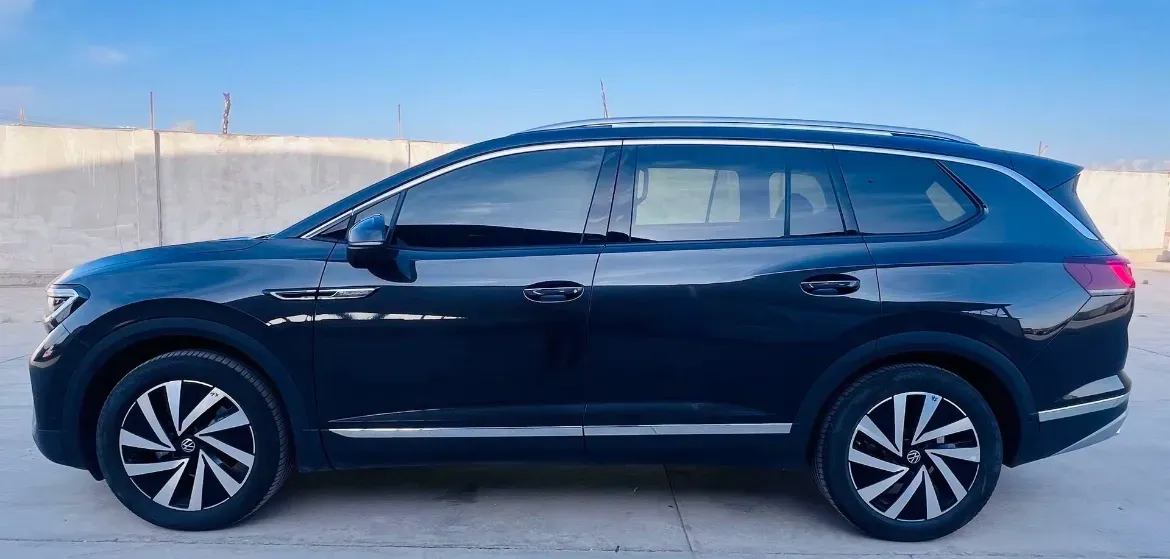 2023 Volkswagen Talagon 2.0T 220HP L4 7DCT,autocango,china used car exporter,china ev exporter,chinese used car exporter,chinese used ev exporter
