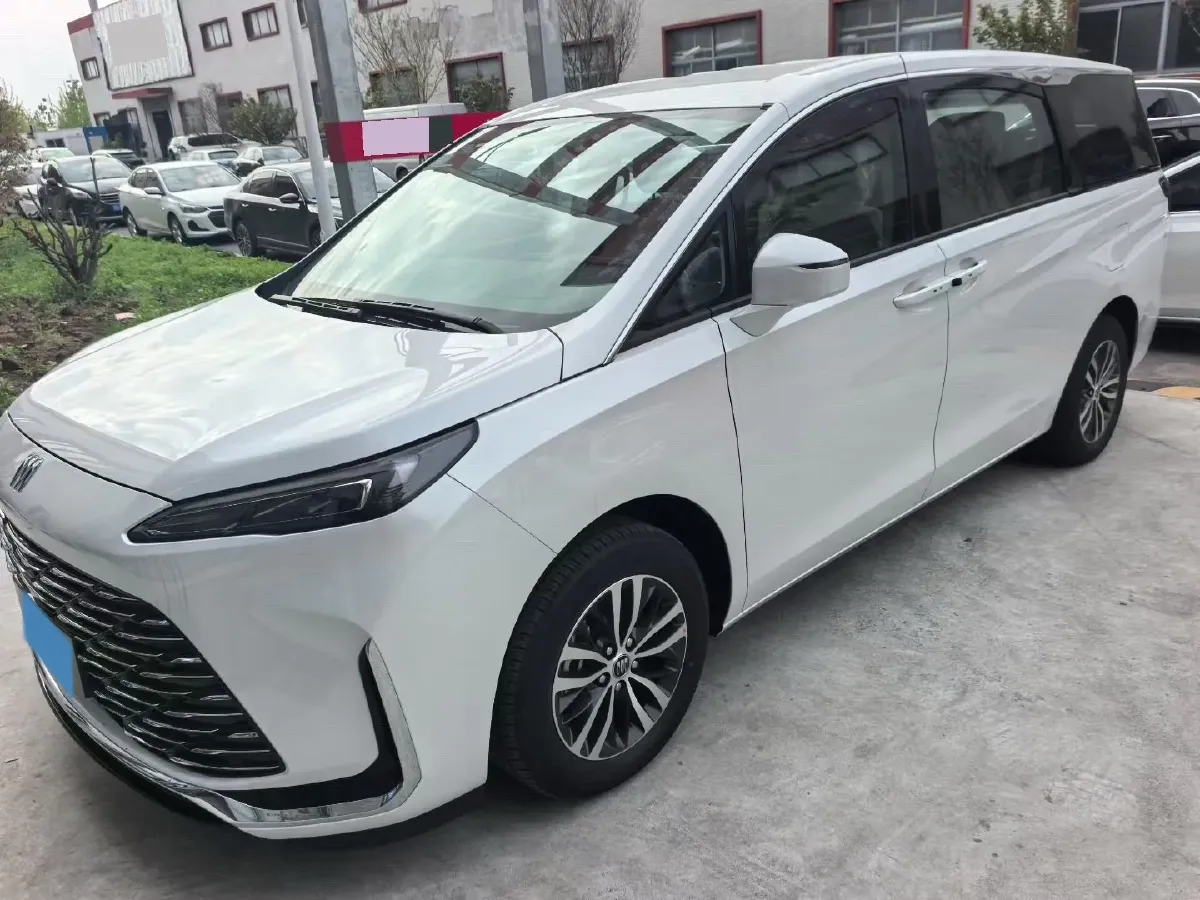 2025 Buick GL8 2.0T 237HP L4 9AT,autocango,china used car exporter,china ev exporter,chinese used car exporter,chinese used ev exporter