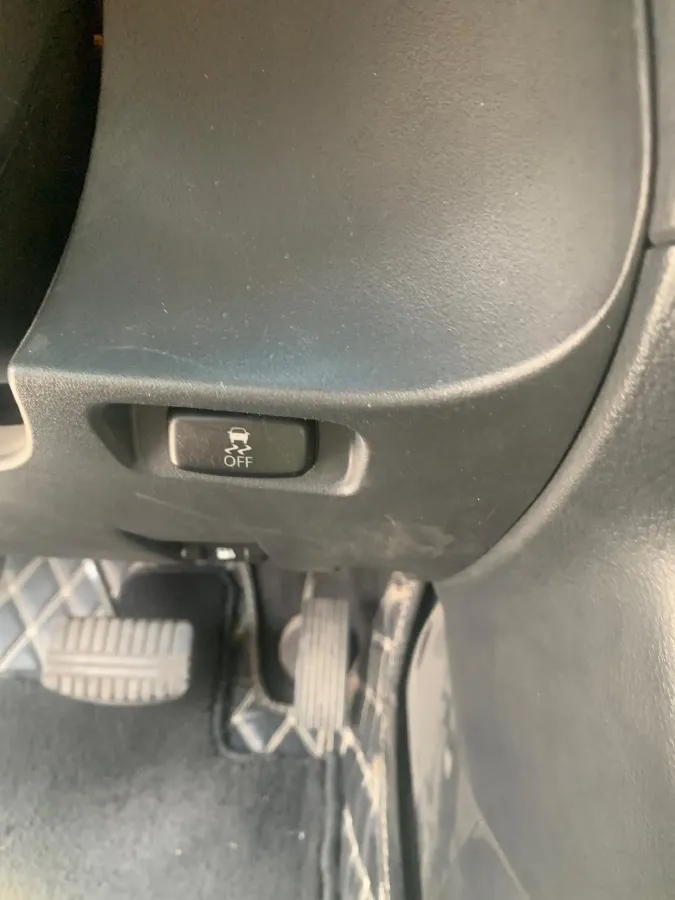 2019 Mitsubishi Pajero 3.0L 174HP V6 5AT,autocango,china used car exporter,china ev exporter,chinese used car exporter,chinese used ev exporter