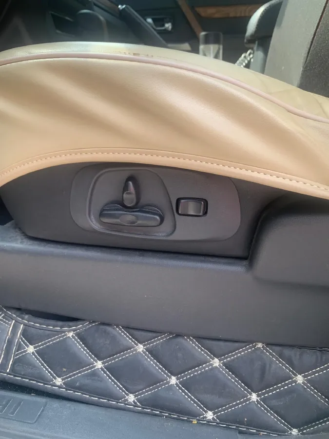 2019 Mitsubishi Pajero 3.0L 174HP V6 5AT,autocango,china used car exporter,china ev exporter,chinese used car exporter,chinese used ev exporter