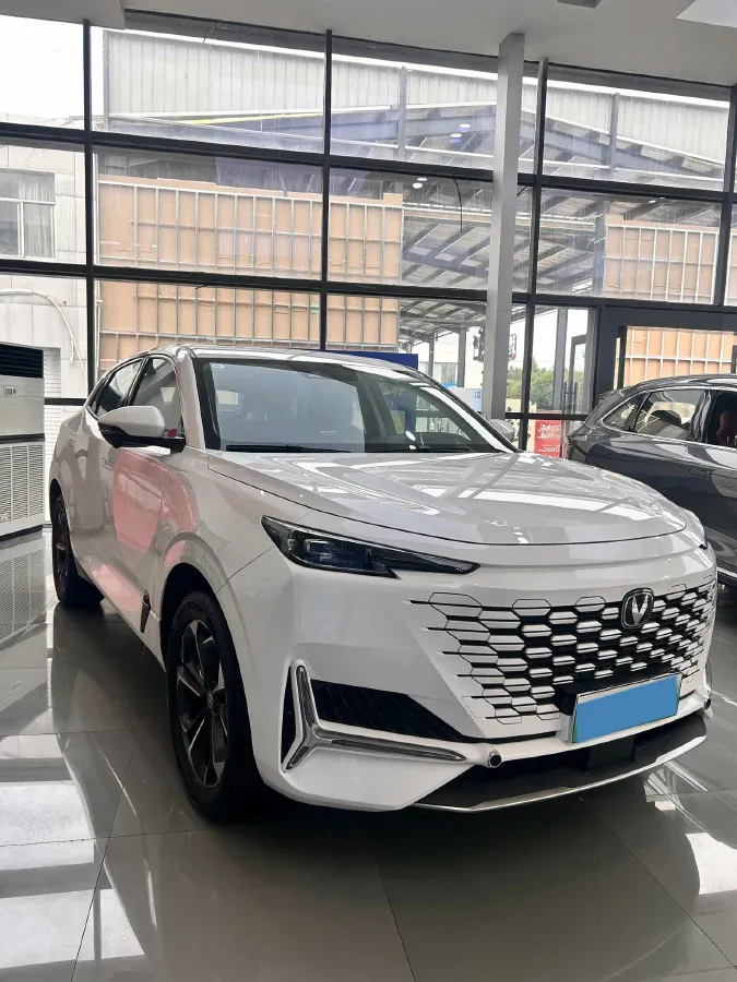 2023 ChangAn UNI-K iDD 1.5T 170HP L4 6TCT PHEV 28.39KWH,autocango,china used car exporter,china ev exporter,chinese used car exporter,chinese used ev exporter