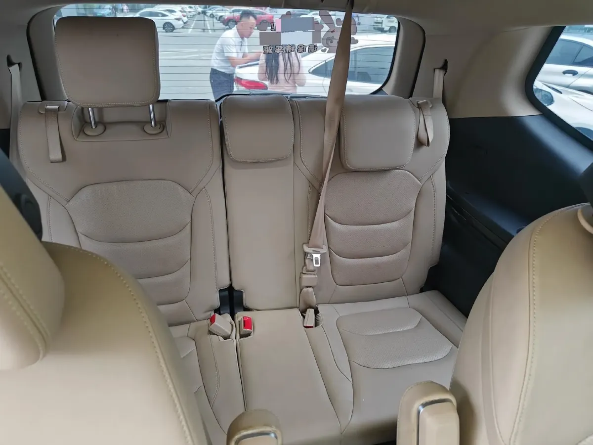 2017 MAXUS D90 2.0T 224HP L4 6AT,autocango,china used car exporter,china ev exporter,chinese used car exporter,chinese used ev exporter