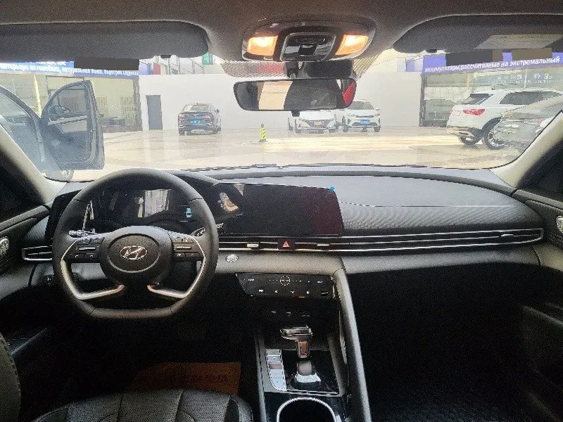 2022 Hyundai Elantra 1.5L 115HP L4 CVT,autocango,china used car exporter,china ev exporter,chinese used car exporter,chinese used ev exporter