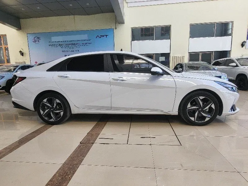 2022 Hyundai Elantra 1.5L 115HP L4 CVT,autocango,china used car exporter,china ev exporter,chinese used car exporter,chinese used ev exporter