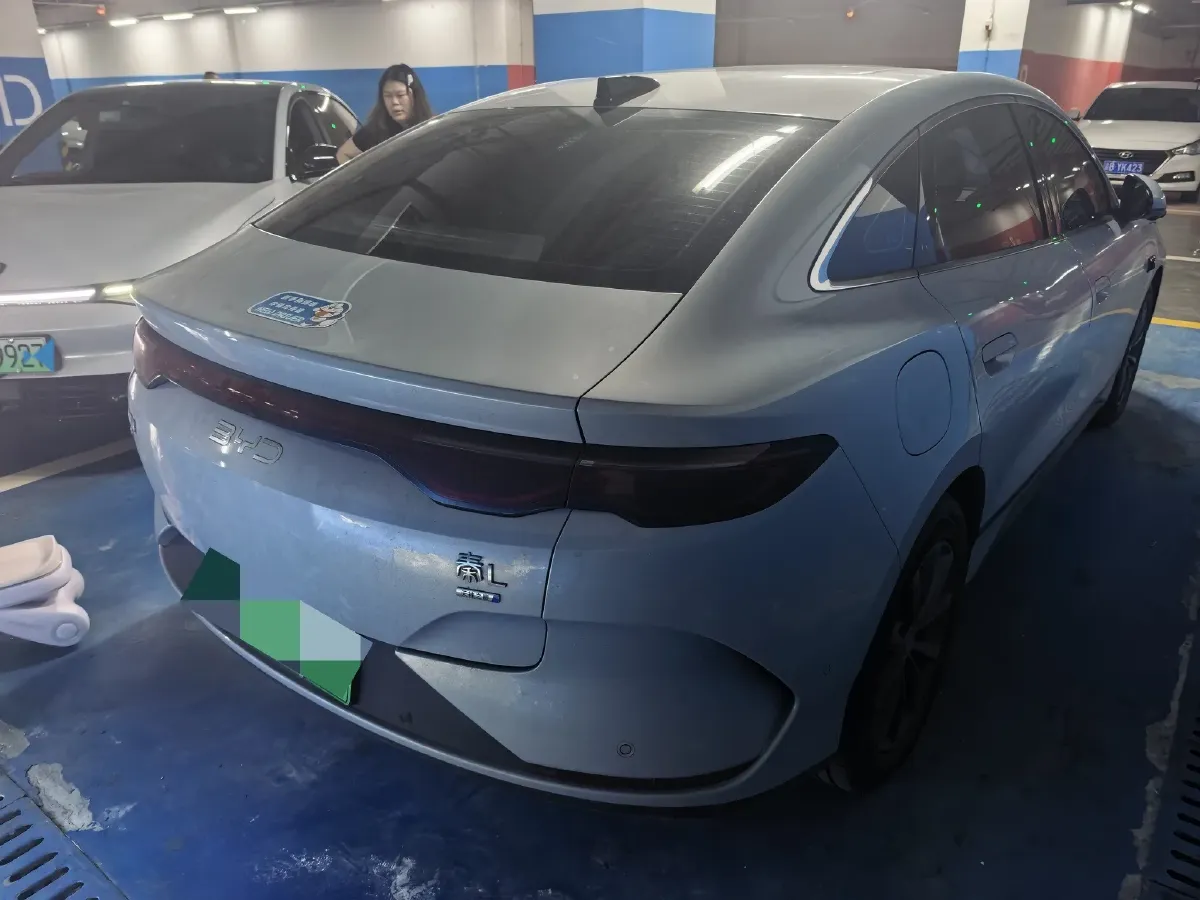 2025 BYD QinL BEV,autocango,china used car exporter,china ev exporter,chinese used car exporter,chinese used ev exporter