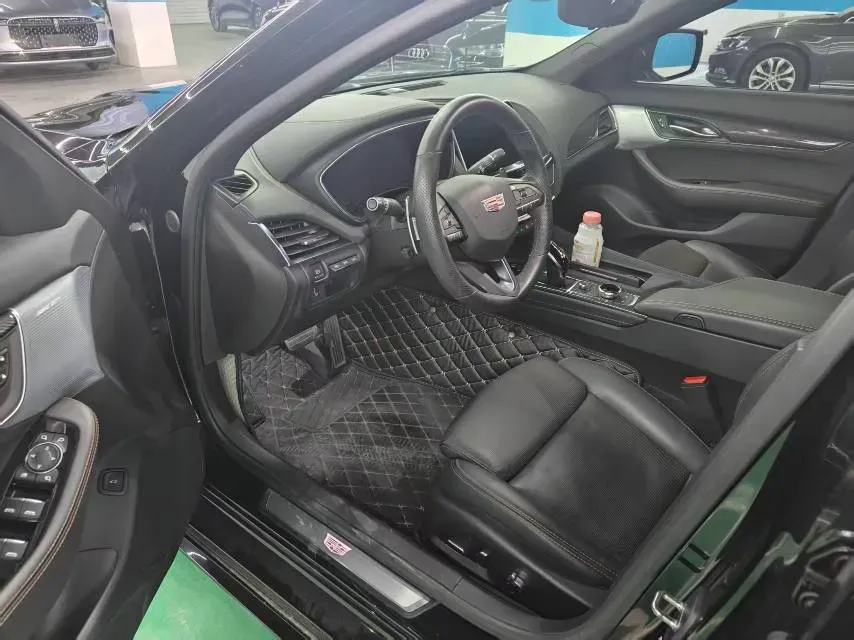 2023 Cadillac CT5 2.0T 237HP L4 10AT,autocango,china used car exporter,china ev exporter,chinese used car exporter,chinese used ev exporter